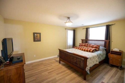 36067-42 Range Road Range, Rural Red Deer County, AB - Indoor Photo Showing Bedroom