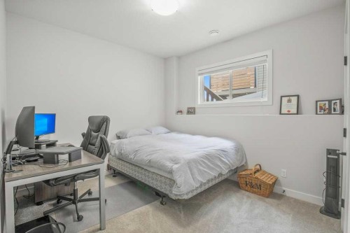 14 Thayer Close, Red Deer, AB - Indoor Photo Showing Bedroom
