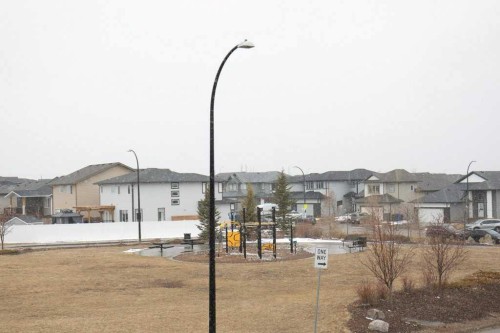 14 Thayer Close, Red Deer, AB - Outdoor