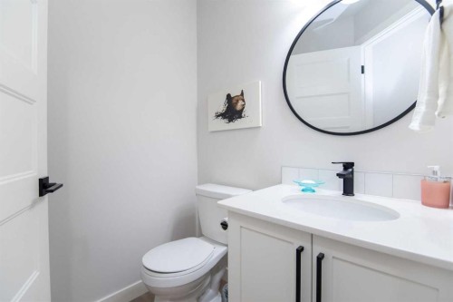 71 Golden Crescent, Red Deer, AB - Indoor Photo Showing Bathroom