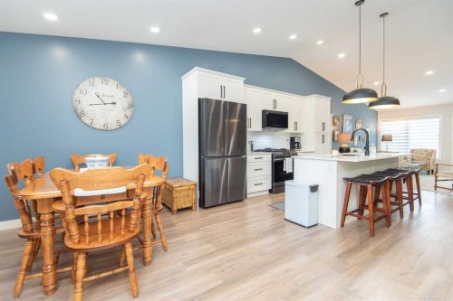 71 Golden Crescent, Red Deer, AB - Indoor