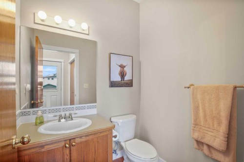 71 Abel Close, Red Deer, AB - Indoor Photo Showing Bathroom