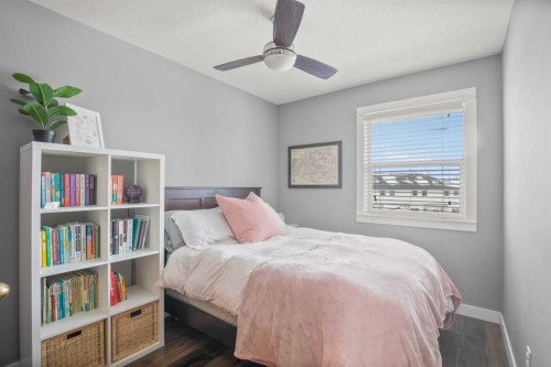 71 Abel Close, Red Deer, AB - Indoor Photo Showing Bedroom