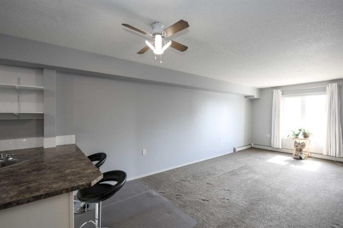 312-80A Kelloway Crescent, Red Deer, AB - Indoor
