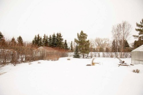 45 Ravenscrag Crescent, Norglenwold, AB - Outdoor