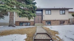 19 Bettenson Street Red Deer, AB T4R 1J5