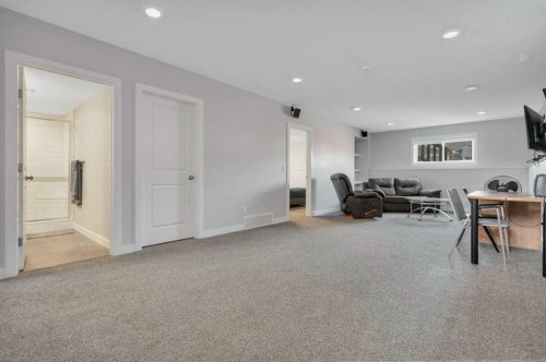 14 Cascade Street, Blackfalds, AB - Indoor