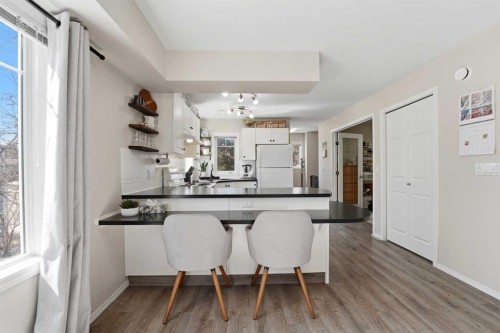 1805-5220 50A Avenue, Sylvan Lake, AB - Indoor