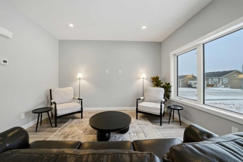 70 Palmer Circle, Blackfalds, AB - Indoor Photo Showing Other Room