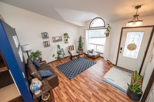 22 Sparrow Close, Blackfalds, AB - Indoor Photo Showing Other Room