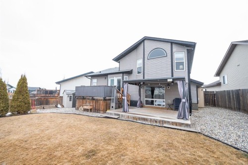 22 Sparrow Close, Blackfalds, AB - Outdoor With Exterior