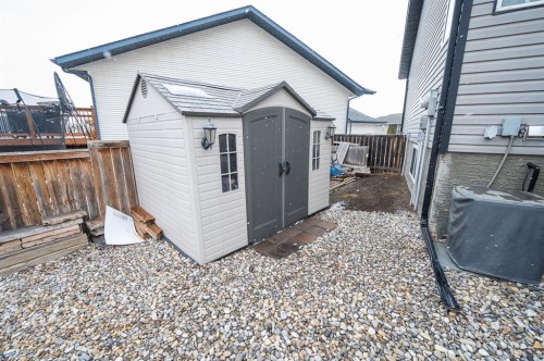 22 Sparrow Close, Blackfalds, AB - Outdoor With Exterior
