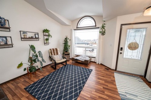 22 Sparrow Close, Blackfalds, AB - Indoor Photo Showing Other Room