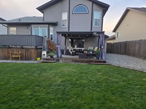 22 Sparrow Close, Blackfalds, AB - Outdoor With Deck Patio Veranda