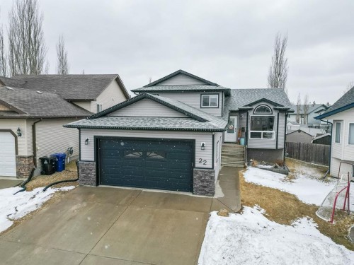 22 Sparrow Close, Blackfalds, AB - Outdoor