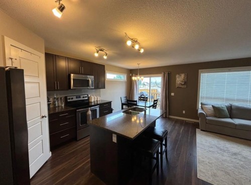 6 Van Slyke Way, Red Deer, AB - Indoor