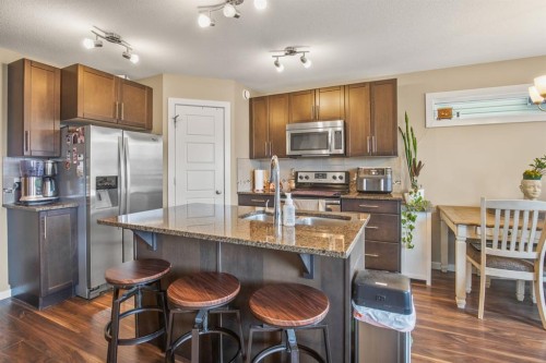 6 Van Slyke Way, Red Deer, AB - Indoor Photo Showing Kitchen