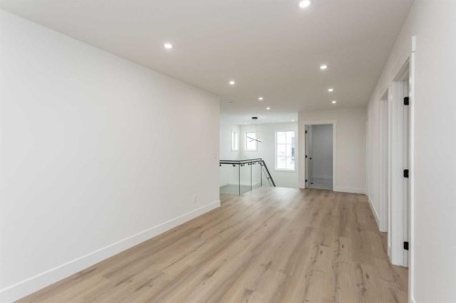 17 Thatcher Avenue, Red Deer, AB - Indoor Photo Showing Other Room