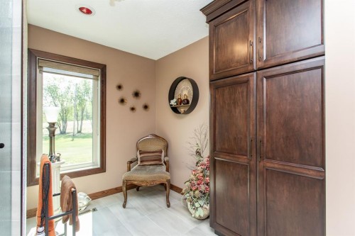 38212 Range Road 252, Rural Lacombe County, AB - Indoor Photo Showing Other Room
