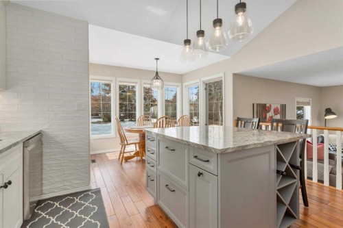 49 Coventry Lane, Lacombe, AB - Indoor Photo Showing Kitchen With Upgraded Kitchen
