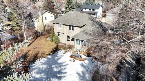 49 Coventry Lane, Lacombe, AB - Outdoor