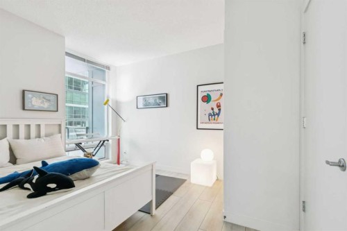 1401-215 13 Avenue Sw, Calgary, AB - Indoor Photo Showing Bedroom