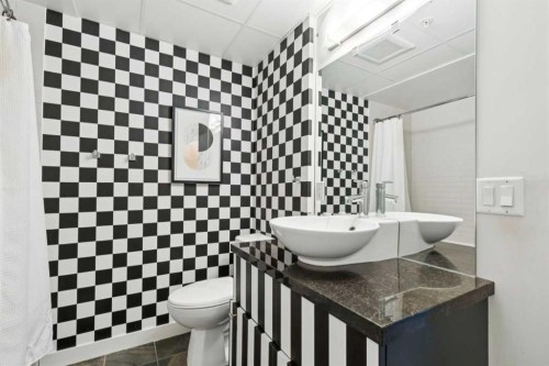 1401-215 13 Avenue Sw, Calgary, AB - Indoor Photo Showing Bathroom