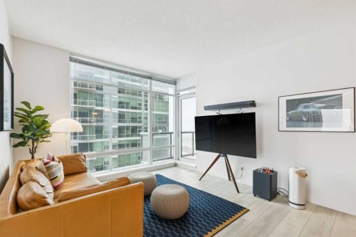 1401-215 13 Avenue Sw, Calgary, AB - Indoor