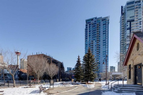 1401-215 13 Avenue Sw, Calgary, AB - Outdoor With Facade