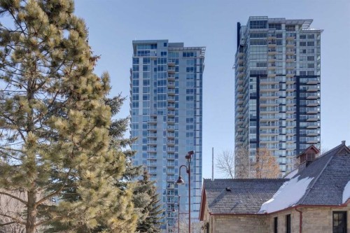 1401-215 13 Avenue Sw, Calgary, AB - Outdoor With Facade