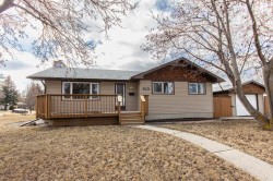 3982 35 Avenue Red Deer, AB T4N 2R9