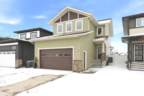140 Lindman Avenue  Red Deer, AB T4R 0R3