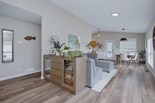 252 Lancaster Drive, Red Deer, AB - Indoor