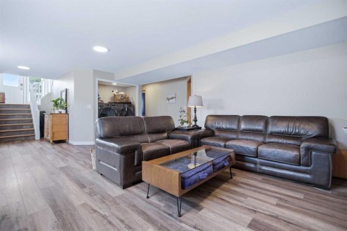 252 Lancaster Drive, Red Deer, AB - Indoor Photo Showing Living Room