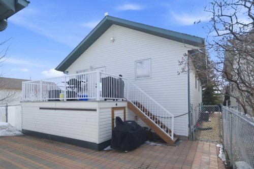 252 Lancaster Drive, Red Deer, AB - Outdoor With Exterior