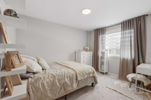 124 Emerald Drive, Red Deer, AB 