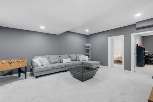 124 Emerald Drive, Red Deer, AB 