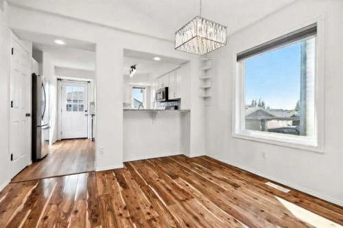 140 Lanterman Close, Red Deer, AB - Indoor Photo Showing Other Room