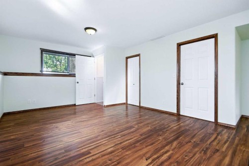 140 Lanterman Close, Red Deer, AB - Indoor Photo Showing Other Room