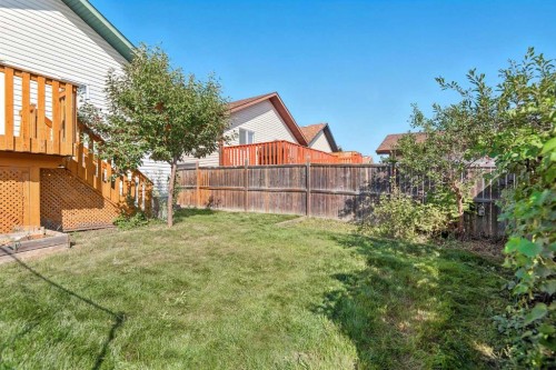 140 Lanterman Close, Red Deer, AB - Outdoor