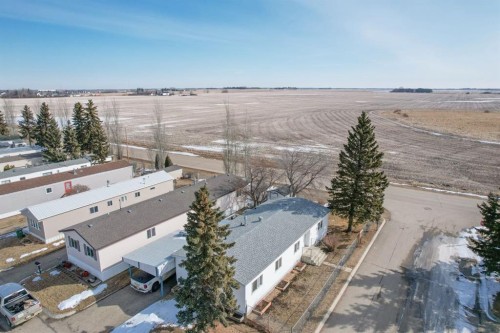 57-4202 45 Street, Wetaskiwin, AB 