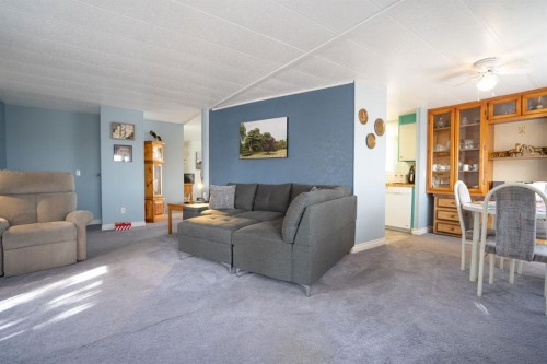 57-4202 45 Street, Wetaskiwin, AB 