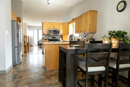 35 Kemp Avenue, Red Deer, AB - Indoor