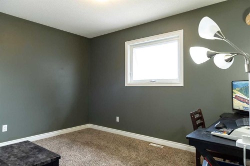 35 Kemp Avenue, Red Deer, AB - Indoor