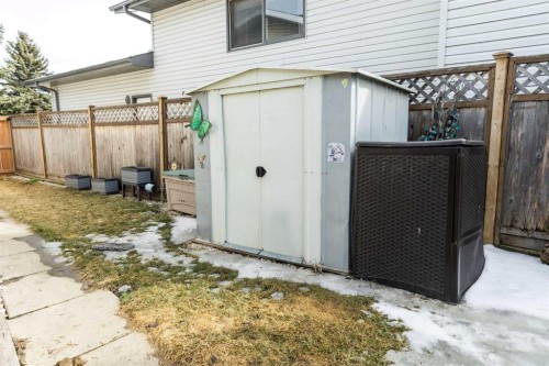 35 Kemp Avenue, Red Deer, AB - Outdoor With Exterior