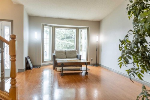 35 Kemp Avenue, Red Deer, AB - Indoor