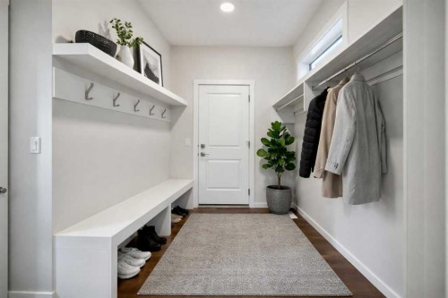 27 Heritage Link, Cochrane, AB - Indoor