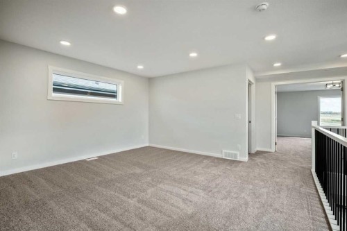 27 Heritage Link, Cochrane, AB - Indoor