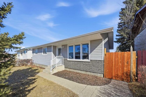 5244 42 Street  Innisfail, AB T4G 1G3