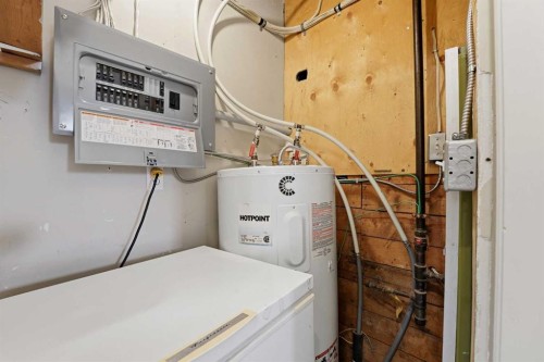 5713 57 Avenue, Red Deer, AB - Indoor Photo Showing Basement